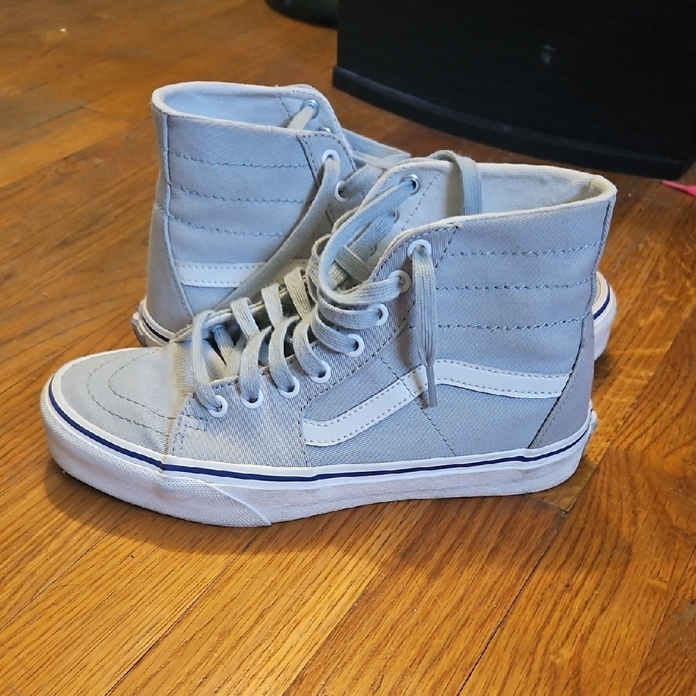 Stylish Gray High-Top Sneakers
